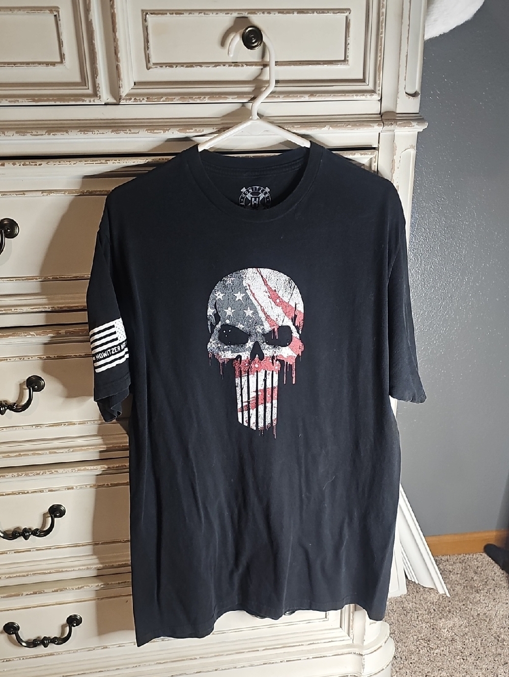 Black Graphic Skull Tee with American Flag Accent - Men